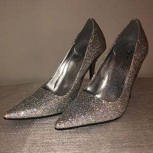 Women’s Sliver sequined heel